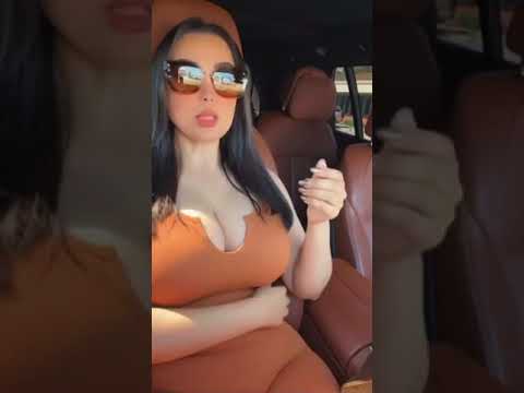 المشهوره هند القحطاني عبر سناب