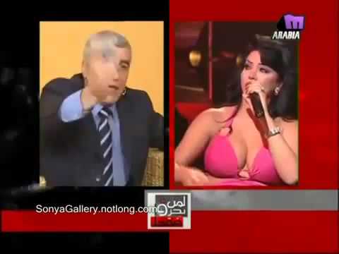 فضيحة الفنانه مروى و صدرها المغري عبر  عرب ايدول كيك keek