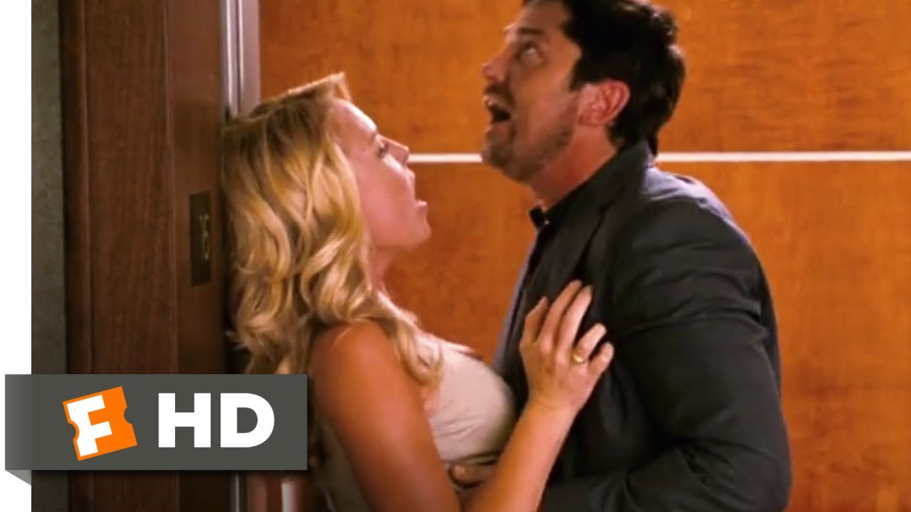 The Ugly Truth (2009) – Elevator Seduction Scene (8/10) | Movieclips