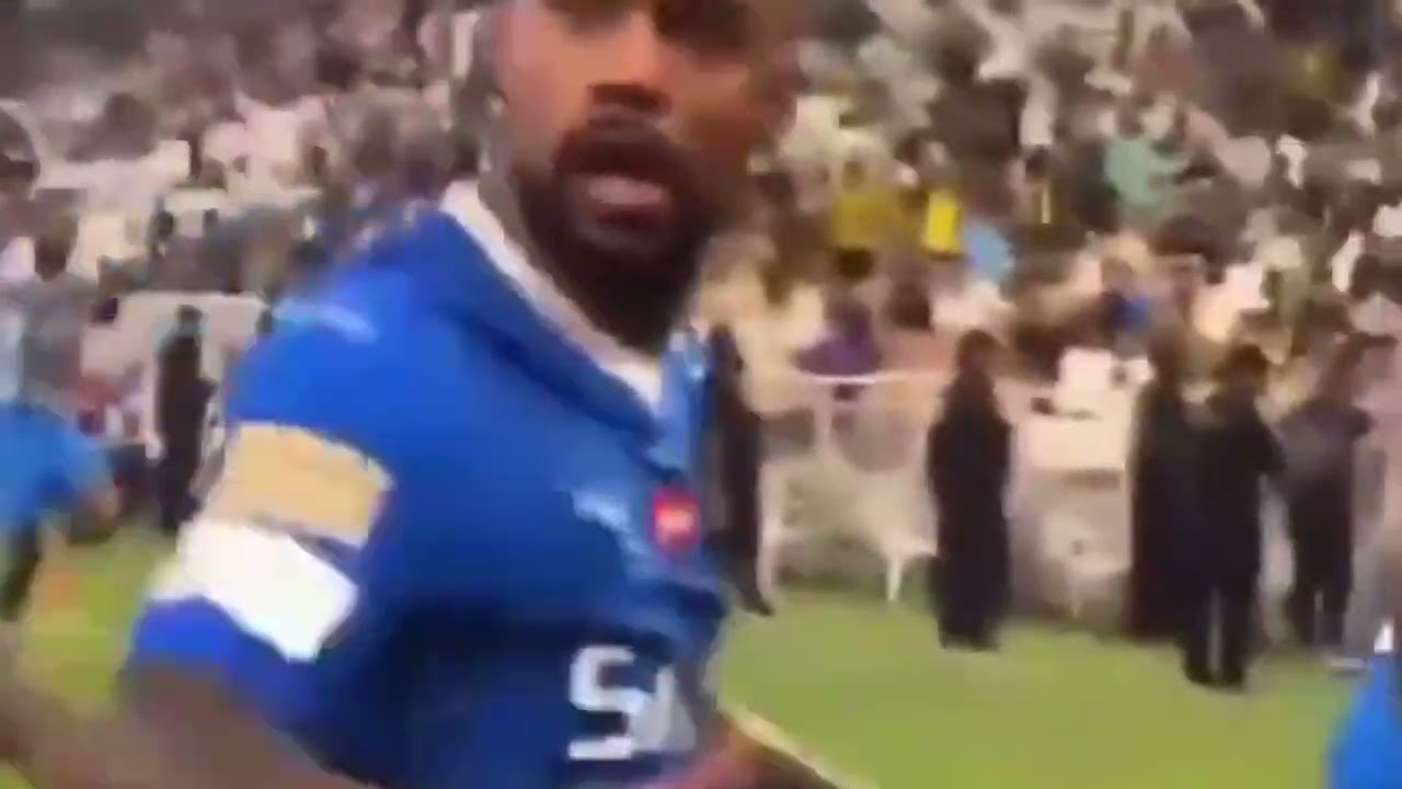 حركه مالكوم المشينه لجمهور الاتحاد .. هل يعاقب علي ذلك 🤔